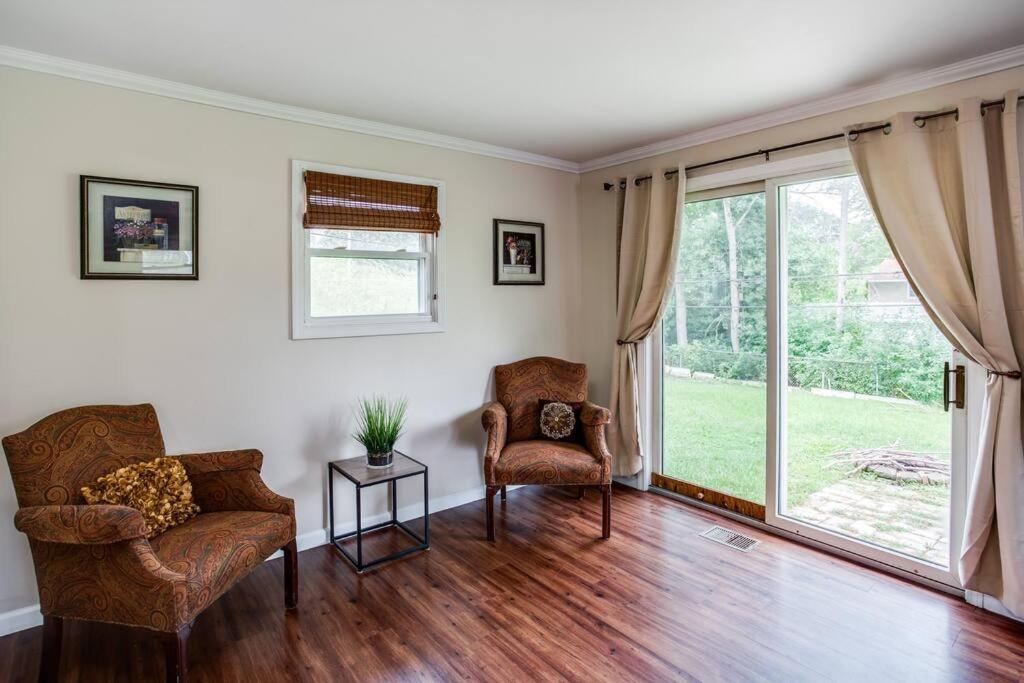 Ferienwohnung {Quiet Suburban Ranch Hot Tub} Mins Arpt/Rit/Dwnt Rochester Exterior foto